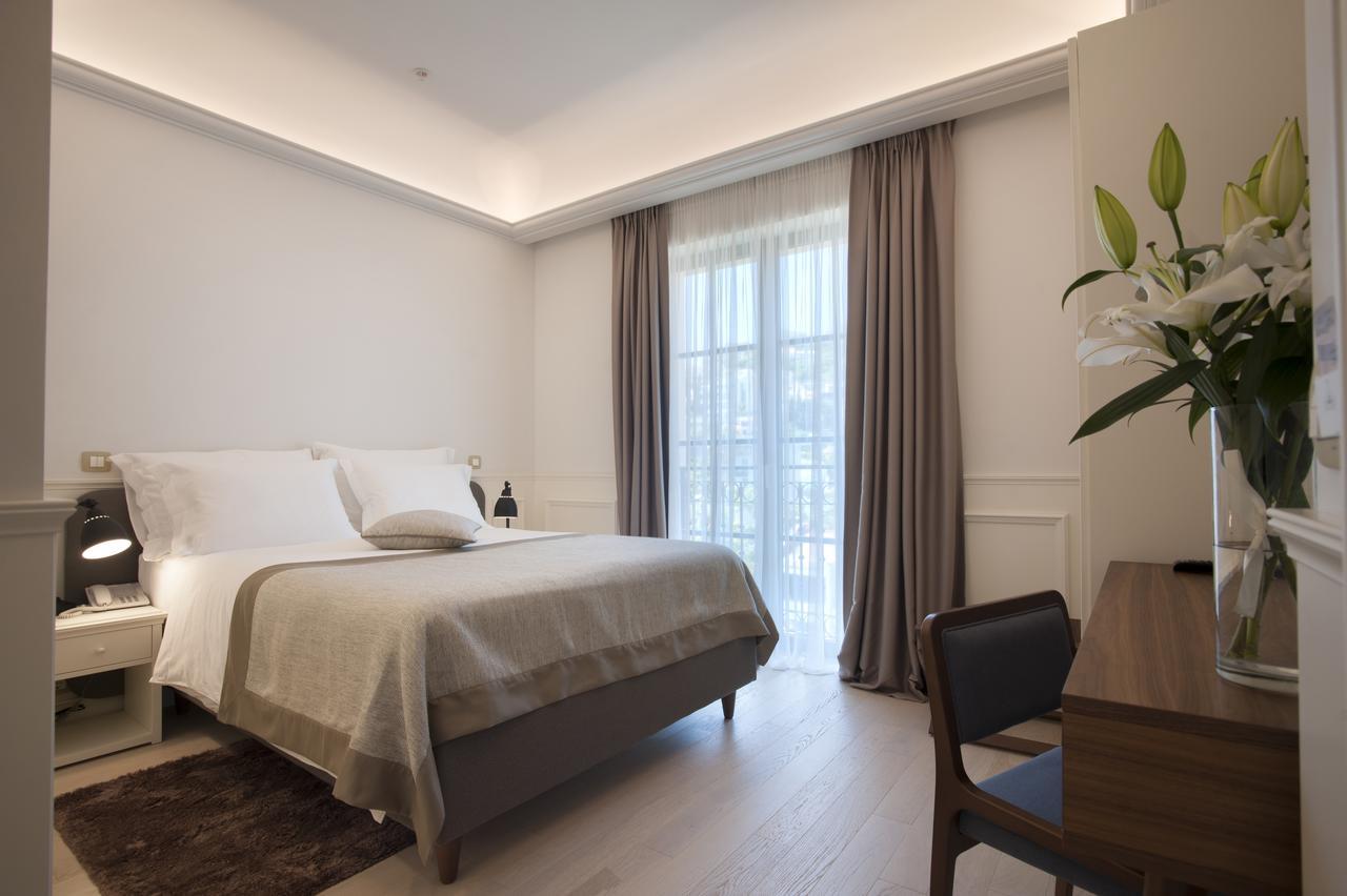 Hotel Majestic Budva Bagian luar foto