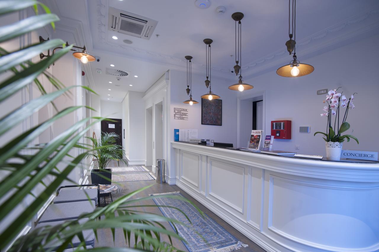 Hotel Majestic Budva Bagian luar foto