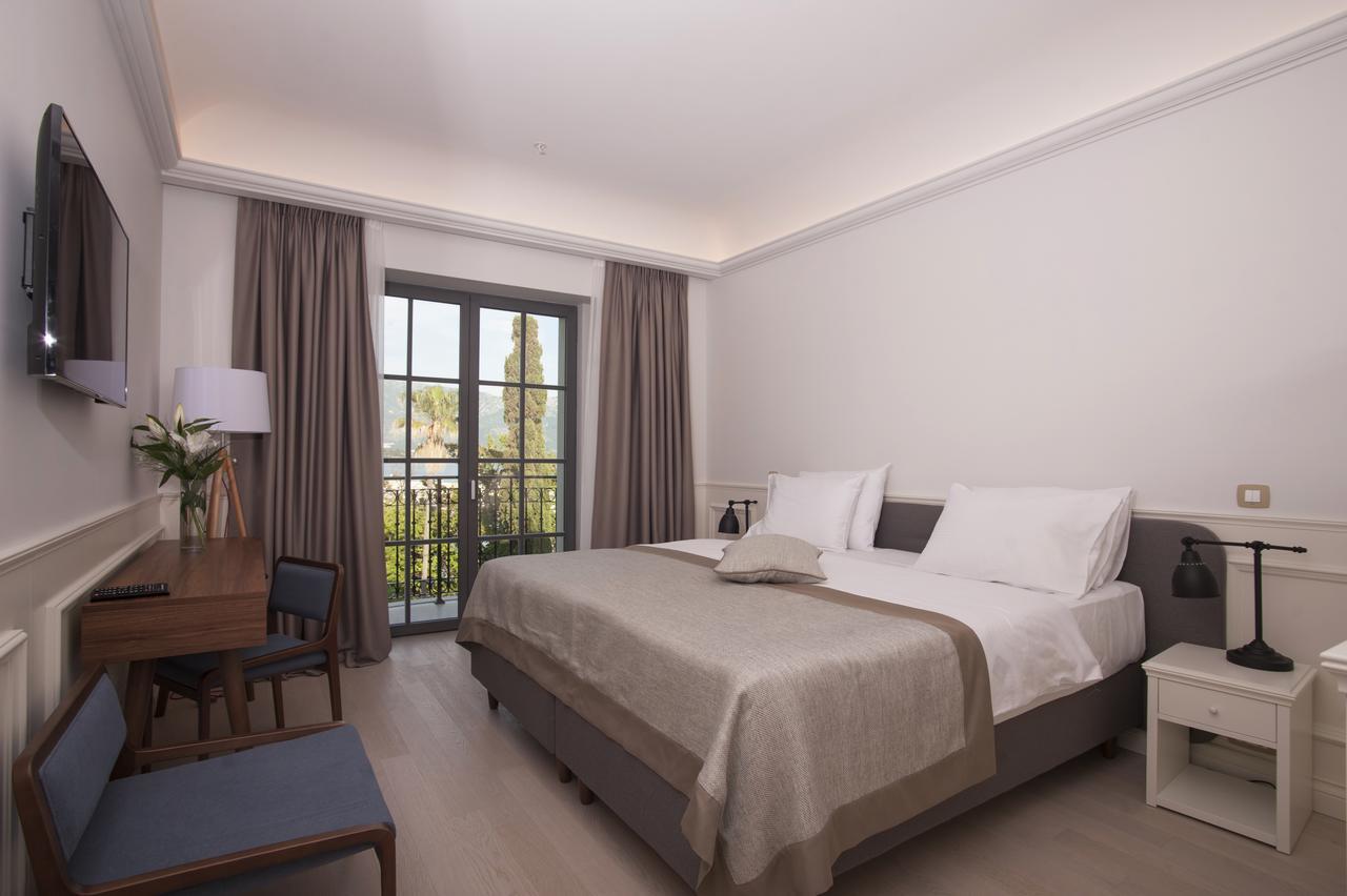 Hotel Majestic Budva Ruang foto