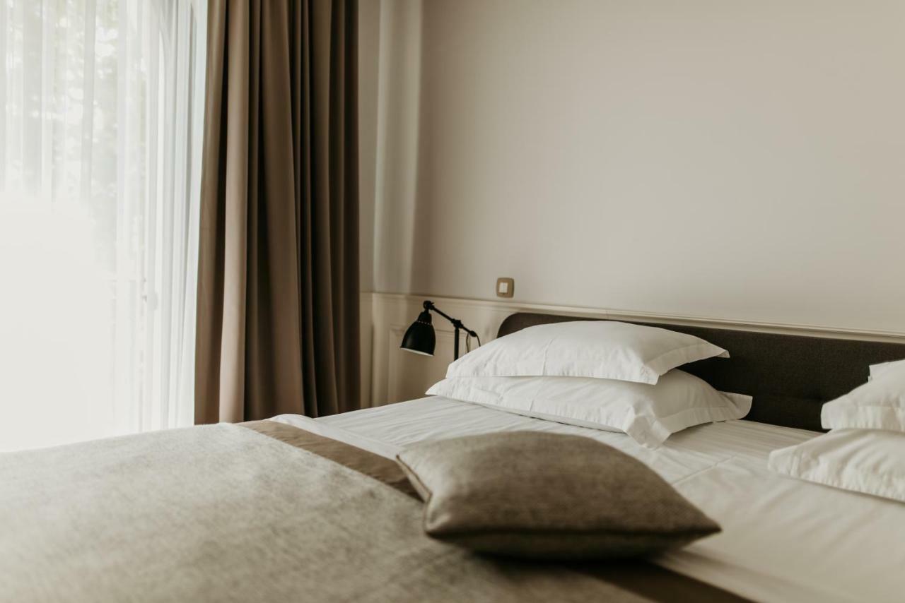 Hotel Majestic Budva Bagian luar foto
