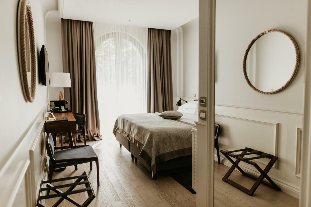 Hotel Majestic Budva Bagian luar foto
